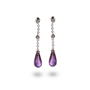 Violette Ohrhänger mit zwei Diamanten